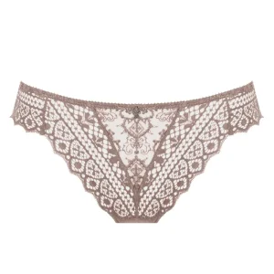 Cassiopée Rose Sauvage