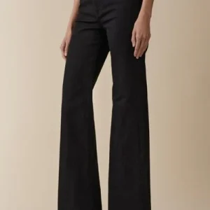 JEANERICA FUJI Rins stay black